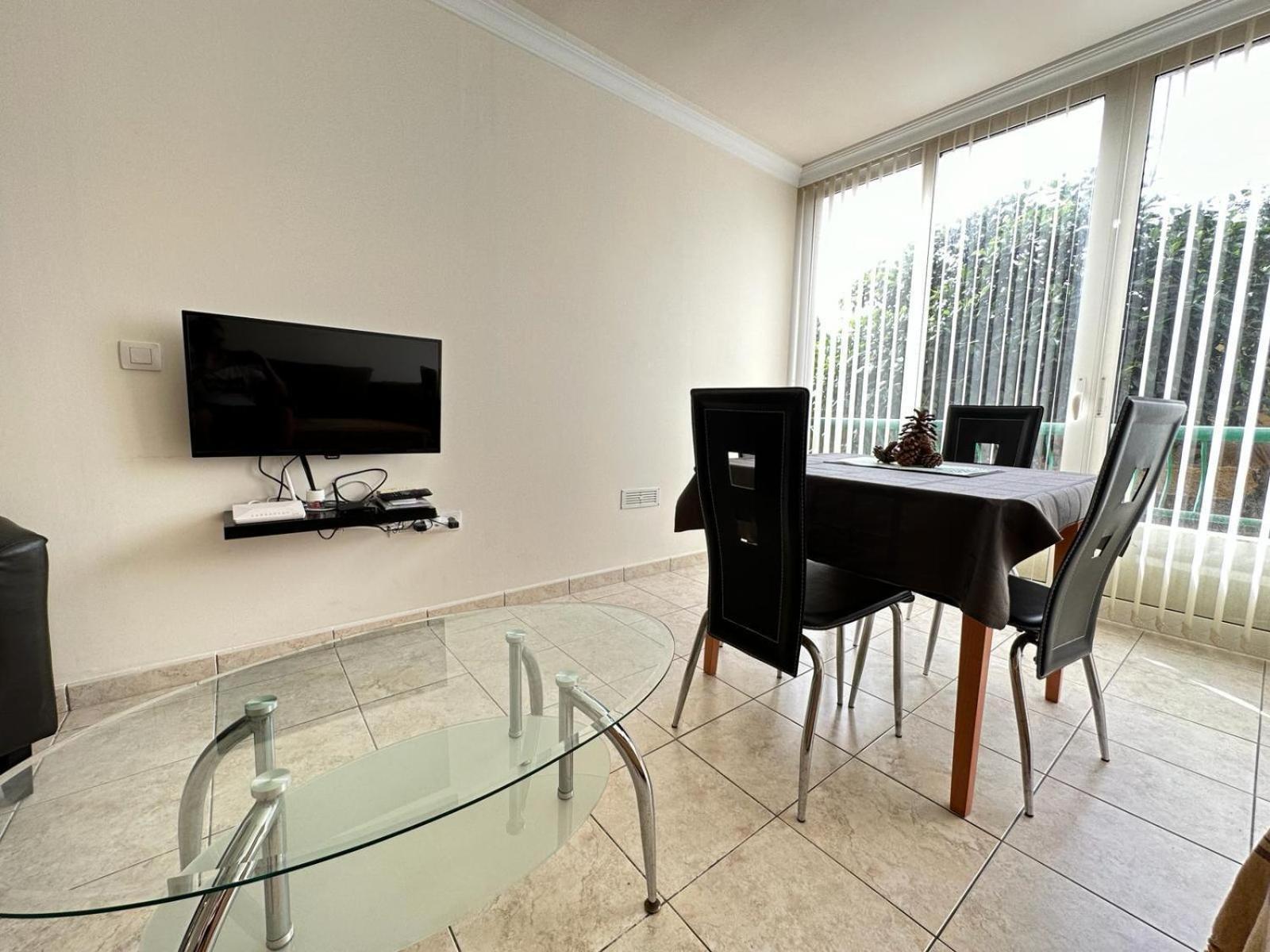 Firstline Apartment Los Cristianos Arona  Exterior foto